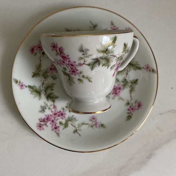 Norcrest Fine China C-890 Teacup & Saucer set - Picture 4 of 17